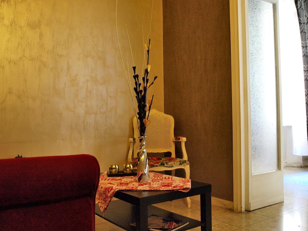 Casa Tua A Piazza Del Popolo Apartment โรม ภายนอก รูปภาพ