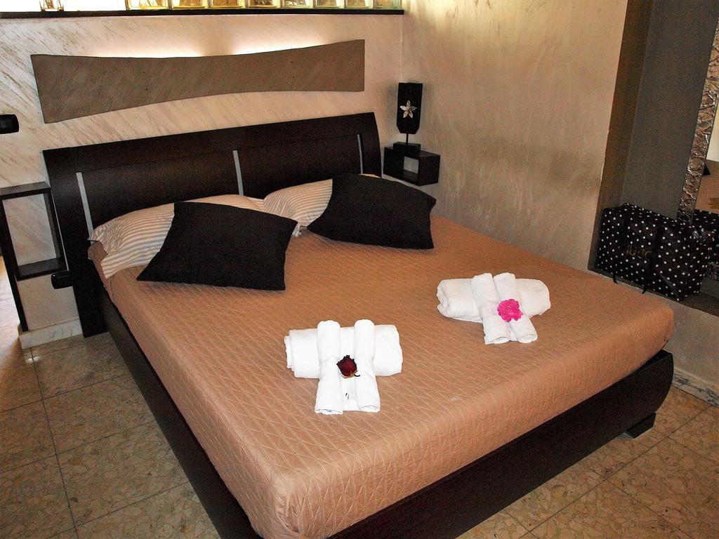 Casa Tua A Piazza Del Popolo Apartment โรม ภายนอก รูปภาพ