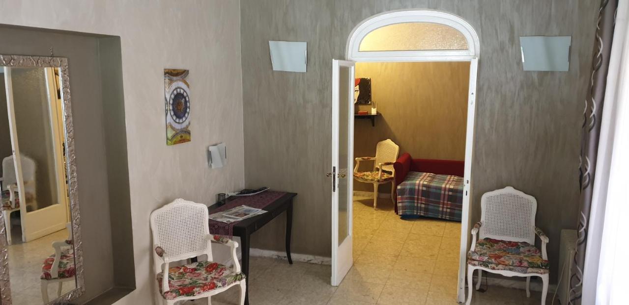 Casa Tua A Piazza Del Popolo Apartment โรม ภายนอก รูปภาพ